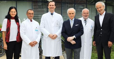 Startenor Carreras Besucht Uniklinikum Regensburg Charivari