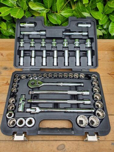 Halfords Advanced Heavy Duty 55 Piece 1 2 Socket Set Ratchet Breaker