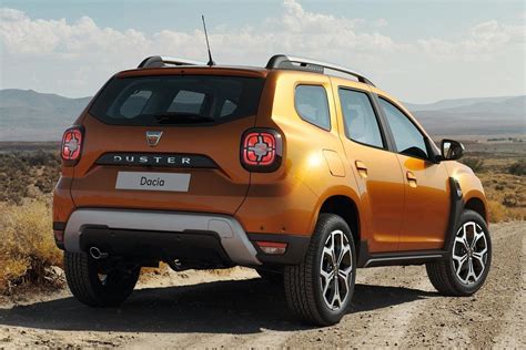 2018 Dacia Duster Atacama Orange Rear Quarter Autobics