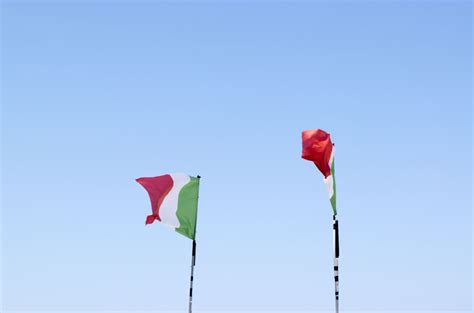 Italian Flag Pictures | Download Free Images on Unsplash