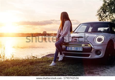 176 Mini Cooper Girl Images, Stock Photos & Vectors | Shutterstock