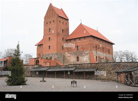 Vilnius Mittelalterliche Architektur Stockfotos Und Bilder Kaufen Alamy