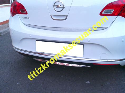 Opel Astra J HB arka tampon altı çıtası aksesuarı titizkromaksesuar