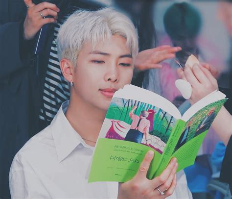 Conheça 10 Livros Favoritos E Recomendados Por Rm Do Bts Capricho