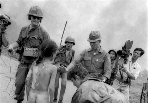 Vietnam War – Nick Ut | Parallel Narratives