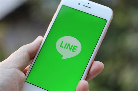 Lineで無料通話中に画面を切り替えて他の友だちとトークする方法【iphoneandroid】 アプリオ