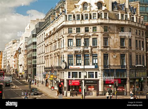 London street view Stock Photo - Alamy