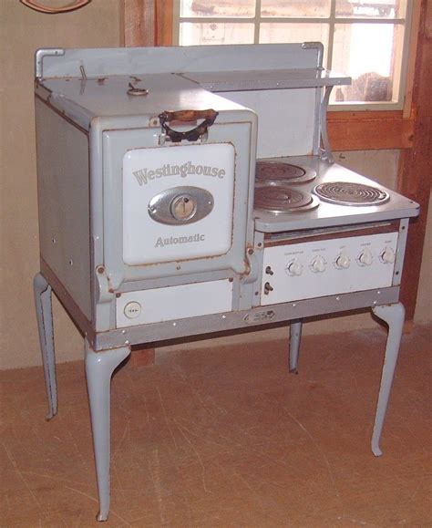 1927 Westinghouse Electric Stove Junior Cabinet Modelby Cartesailing