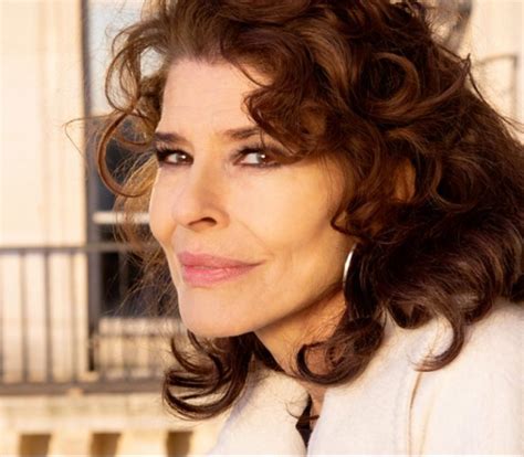 Fanny Ardant Aujourd Hui âgée De 74 Ans Revient Sur Son Parcours Et Les Circonstances Qui L