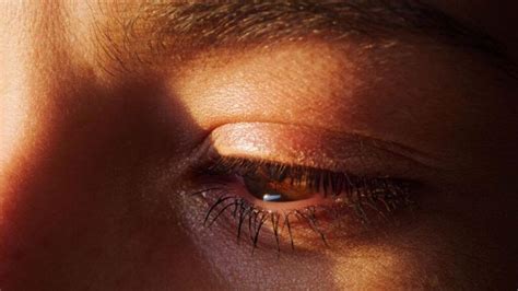 Eye Pain When Blinking: Possible Causes and When to Seek Help