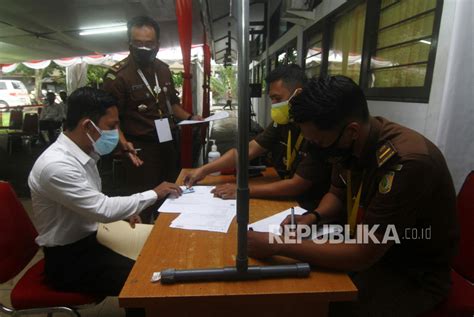 Ribuan Pelamar Cpns Posisi Jaksa Punya Predikat Cumlaude Republika Online