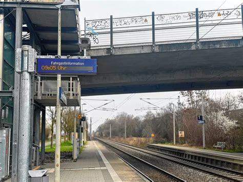 Konstanz Pfefferspray Ins Gesicht Wer Hat Den Jugendlichen Am