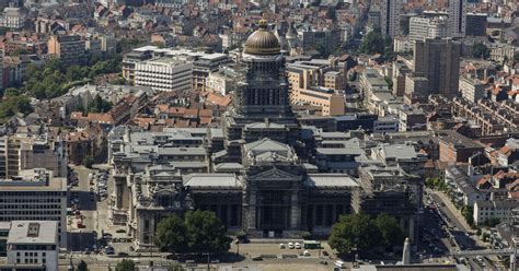 Plafond Hof Van Cassatie In Brussels Justitiepaleis Ingestort De Morgen