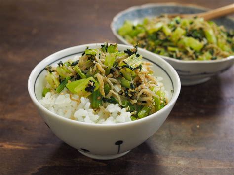 小松菜とじゃこのふりかけ 奥薗壽子のなべかまぺえじ