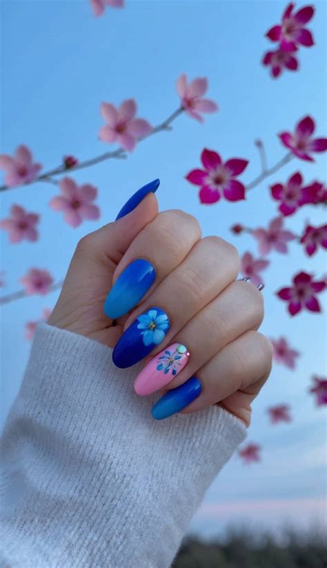 blue  pink nail art ideas playful manicure inspiration polish