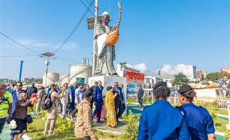 R Am Nagement Des Rond Points De Conakry La Gouverneure Invite Des