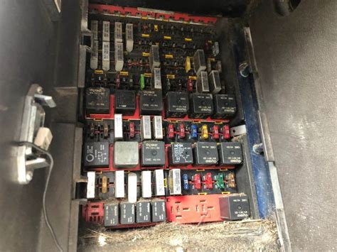 2007 Kenworth T600 Fuse Box For Sale Kansas City Mo 25637875