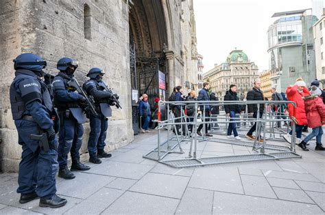 Polizeichef P Rstl Terrorgefahr In Wien Sei Gekommen Um Zu Bleiben