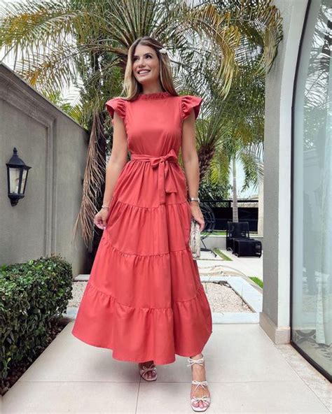 Ariane Cânovas on Instagram Vestidos dona valentina lançamento da