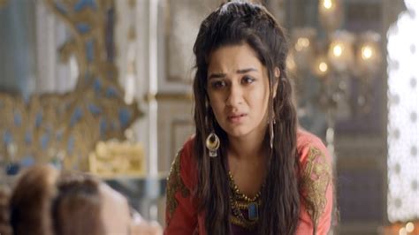 Watch Aladdin Episode No Tv Series Online Yasmine Mourns Sony Liv