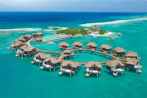 26 Best Overwater Bungalows Near Florida