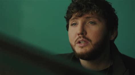 Lirik Dan Makna Lagu Naked Oleh James Arthur Portal Kudus