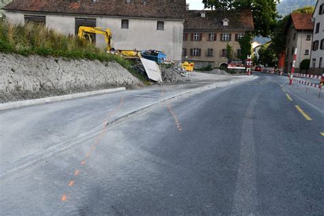 Chur GR Bei Unfall In Baustellenabschrankung Gekracht