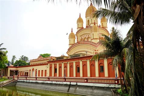 Dakshineswar Temple in some different angle 11291849 Stock Photo at Vecteezy