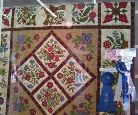 Applestone Cottage: Blue Ribbon Quilts!