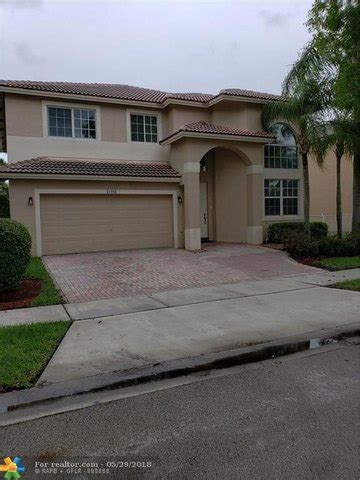 Nw Th St Pembroke Pines Fl Realtor