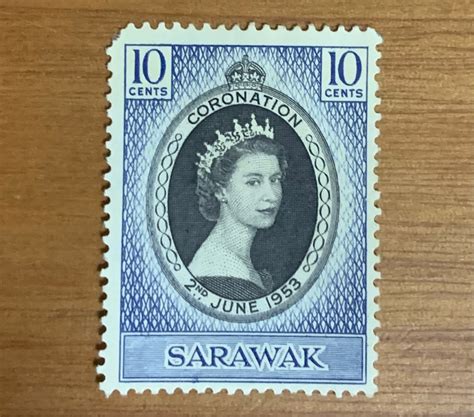 Malaya Sarawak Queen Elizabeth Ii Stamp Mint Corner Perf Fault