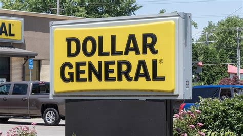 Final 48 Hours Until Discount Store And Dollar General Rival Closes