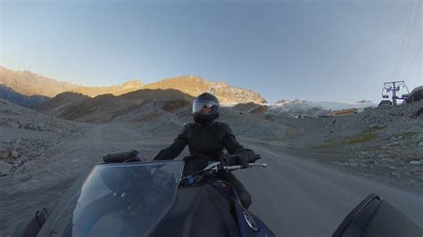 Yamaha Niken auf der Ötztaler Gletscherstraße in 360 YouTube