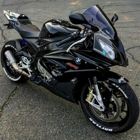 Pin By Monalisa Photos On M O T O S E S P O R T I V A S Bmw S1000rr Bmw Motorcycle S1000rr