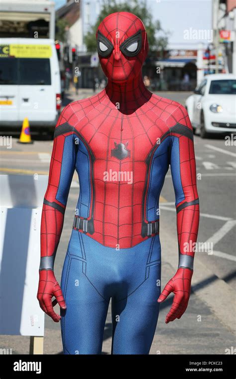 Huge Crowd Turned Out To See Tom Holland Filming For The New Spider