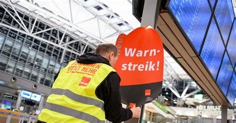 Streik in NRW Auch heute Ausfälle an den Flughäfen Düsseldorf und Köln