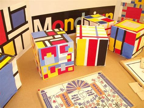 Mondrian School Art Projects Mondrian Art Art Lessons Elementary