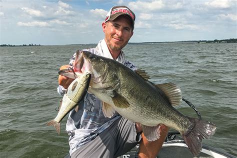 Big Baits For Big Bass In Fisherman