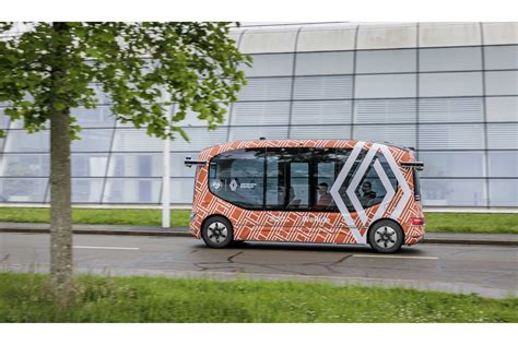 Renault Group Plant Level Shuttle F R Autonomes Fahren Autonomes