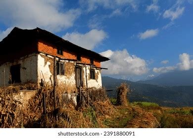 10,178 Nepal Old House Images, Stock Photos, and Vectors | Shutterstock