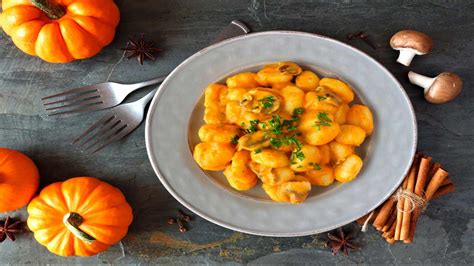 Gnocchi Con Crema Di Zucca E Funghi Un Primo Piatto Super