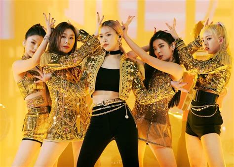 ITZY Introducing The IT Girls Of The KPOP 4th Generation CelebMix