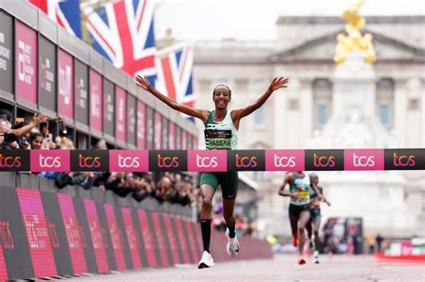 Sifan Hassan Wins Debut London Marathon As Kelvin Kiptum Posts The