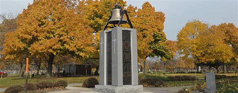 Holy Cross Cemetery | Catholic Cemeteries