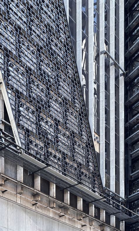 Billboard Removal And Transformation Of One Times Square Progresses In