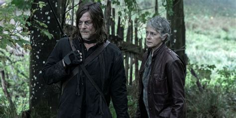 The Walking Dead Daryl Dixons Showrunner Has A Plan For Season 4 But What About Season 5