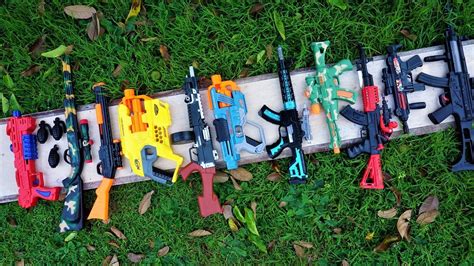 Mencari Tembak Tembakan AK47 Spiderman Nerf Hammerstrom M16 Gun