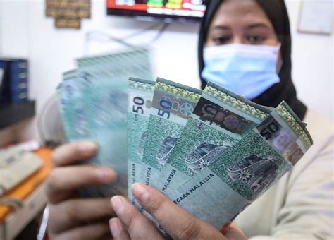 Ringgit Dibuka Tinggi Sedikit Berbanding Dolar As