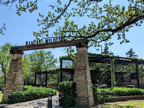 Riverside Park In Wichita Free Splash Pad Wildlife Exhibit Hiking Trails