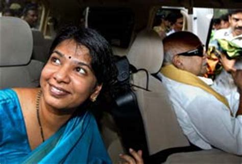 2G Scam High Court Notice To CBI On Kanimozhi S Plea